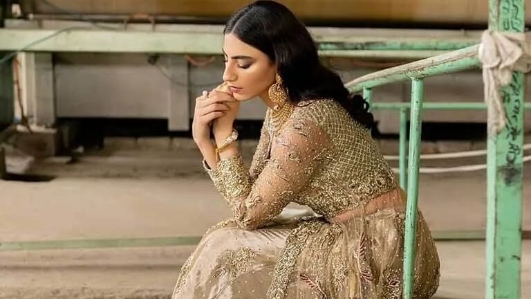 Why Pakistani Chiffon Suits and Dresses Are Hot Trends?