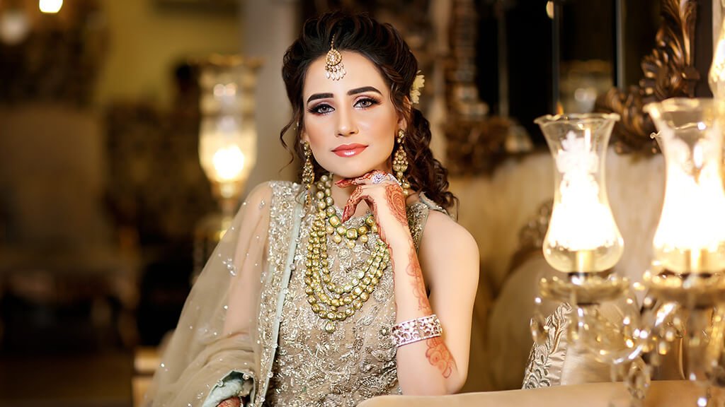 Pakistani Bridal Mehndi Dresses Guide